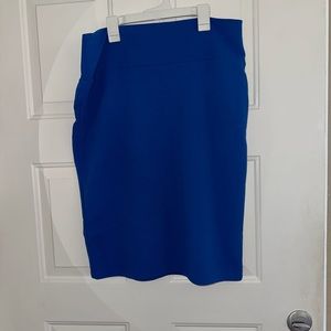 LulaRoe Blue pencil skirt in perfect condition